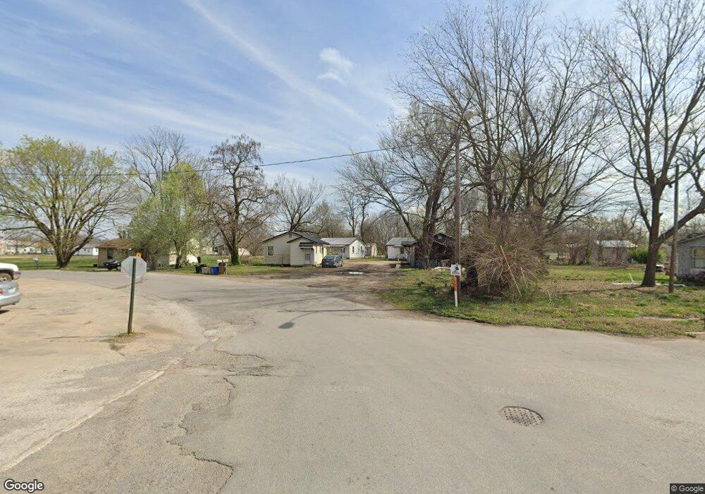 309 N Williams St, Westville, OK 74965 - photo 1