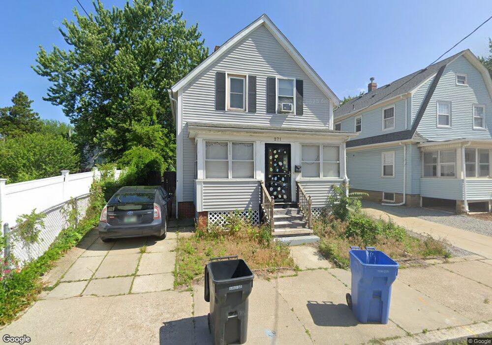 271 Narragansett St, Cranston, RI 02905 - photo 1