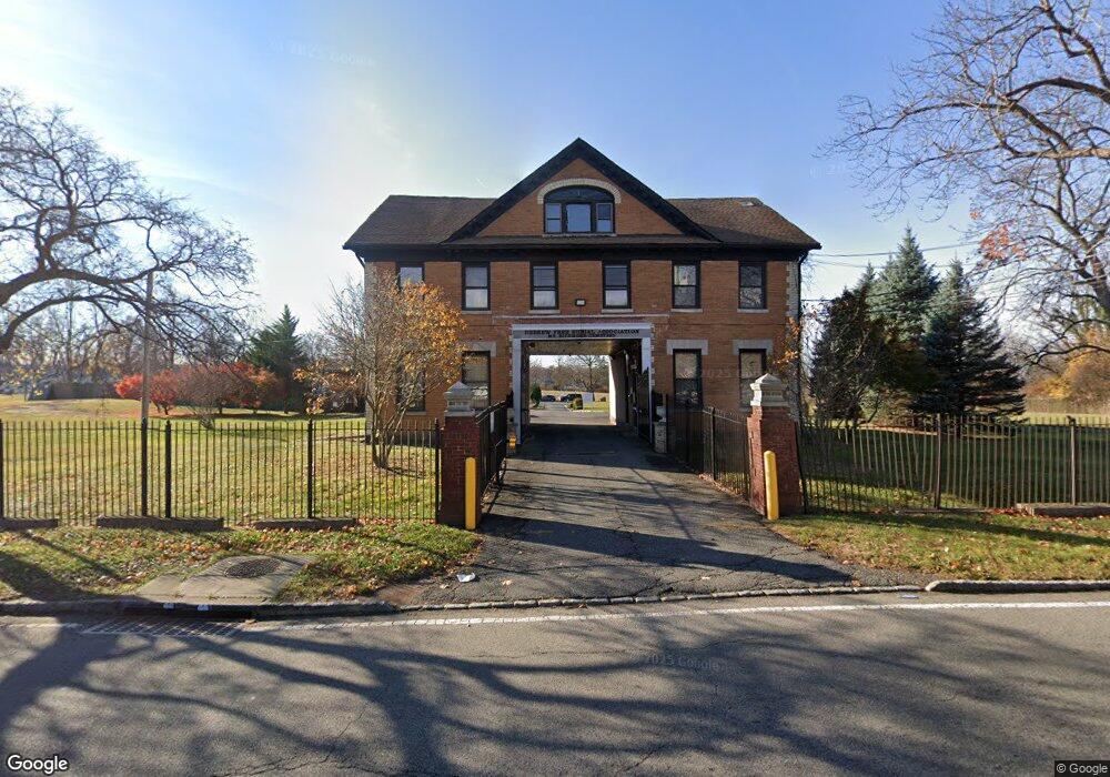 422 Clarke Ave, Staten Island, NY 10306 - photo 1