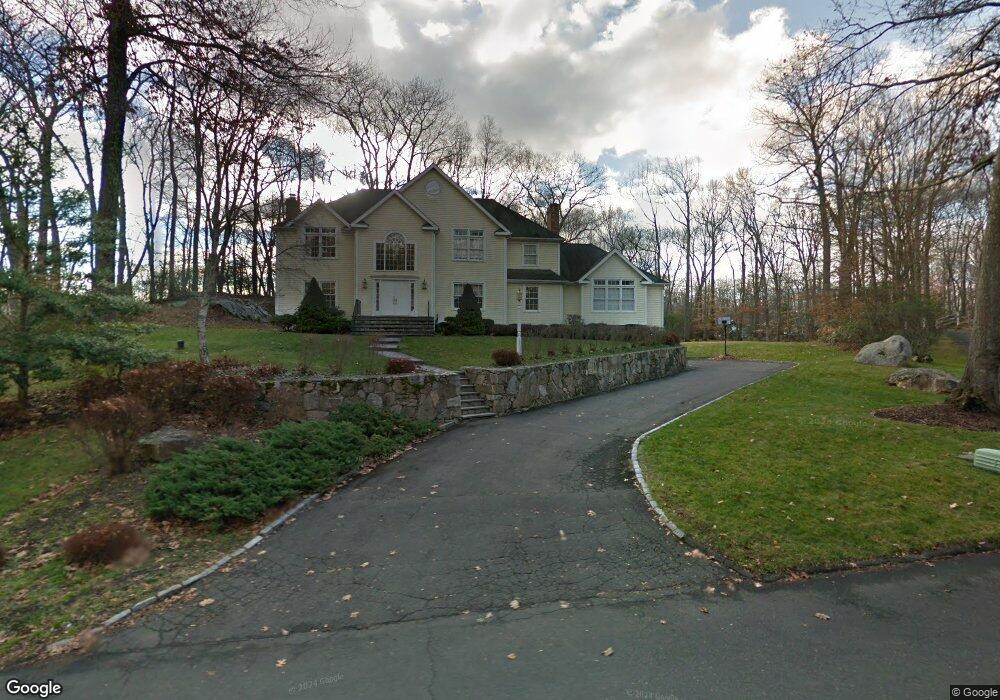 25 Catbrier Rd, Weston, CT 06883 - photo 1