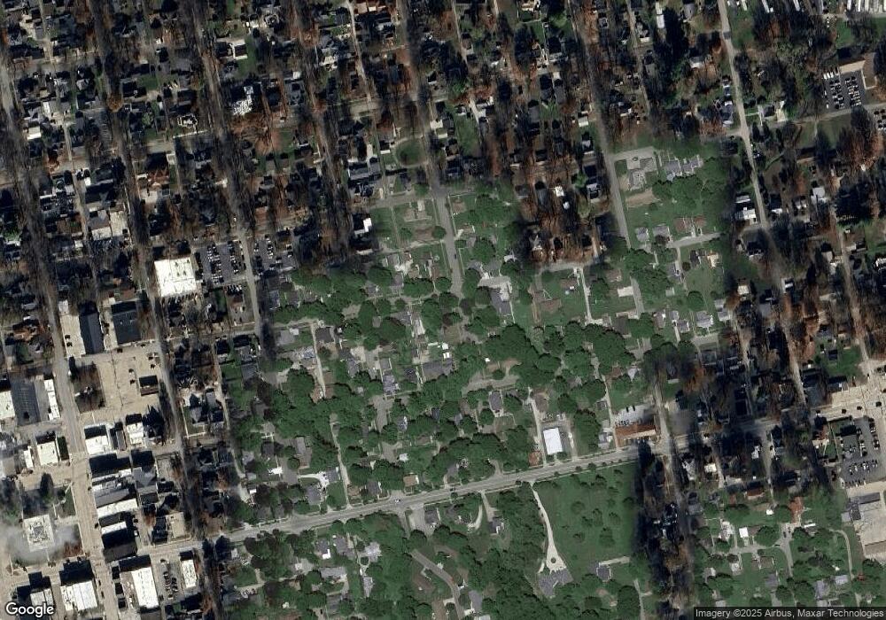 722 Jefferson St, Covington, IN 47932 - photo 1