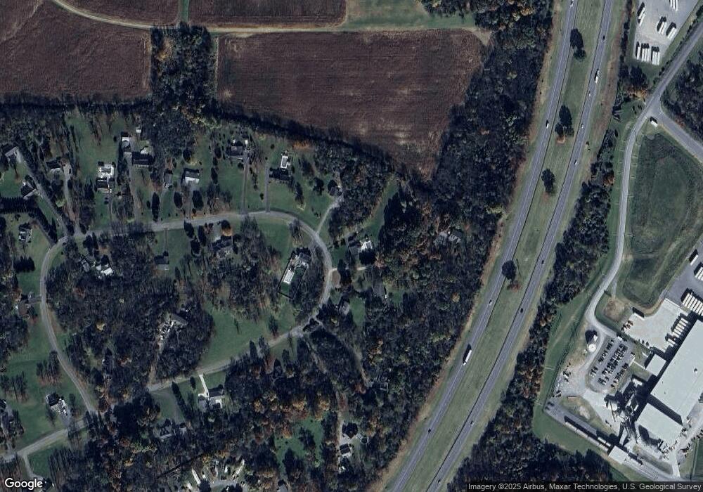 550 Doe Run Rd, Inwood, WV 25428 - photo 1