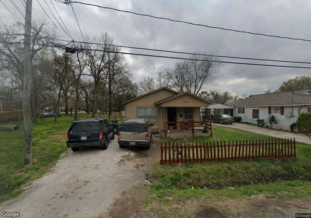 809 Granville Dr, Houston, TX 77091 - photo 1