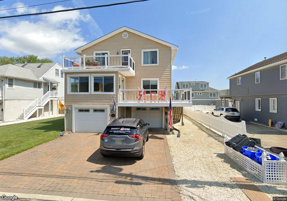 241 W 19th St, Ship Bottom, NJ 08008 - photo 1