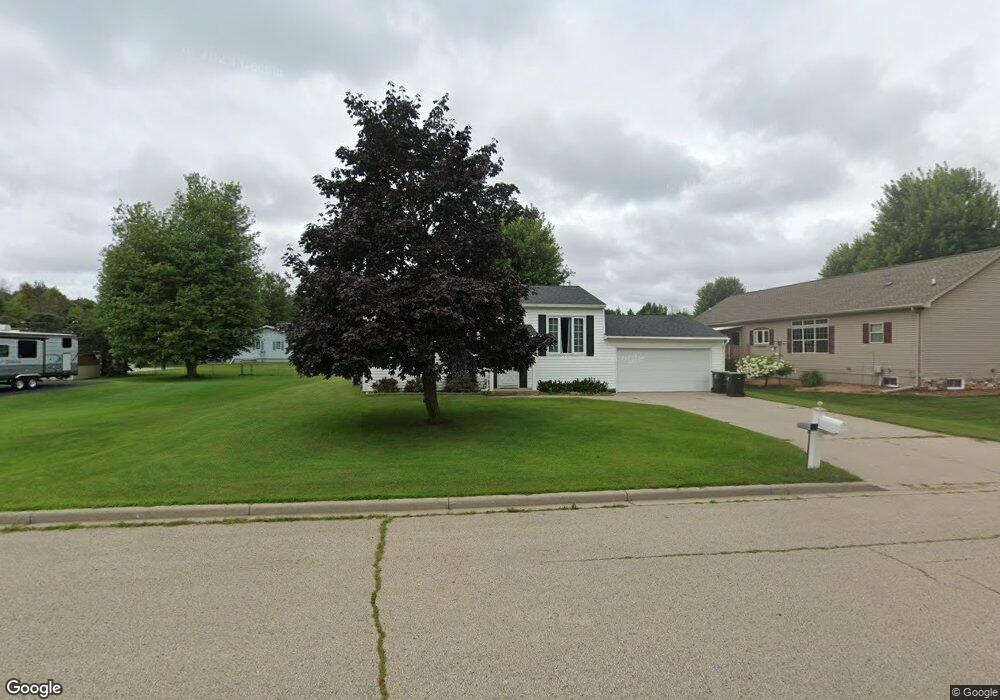 4117 14th St, Menominee, MI 49858 - photo 1