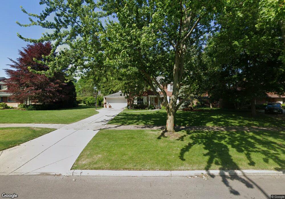 1063 Devonshire Rd, Grosse Pointe Park, MI 48230 - photo 1