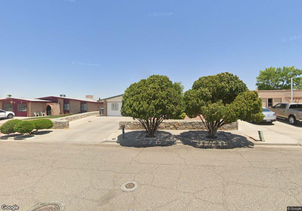 11225 Les Peterson Ln, El Paso, TX 79936 - photo 1