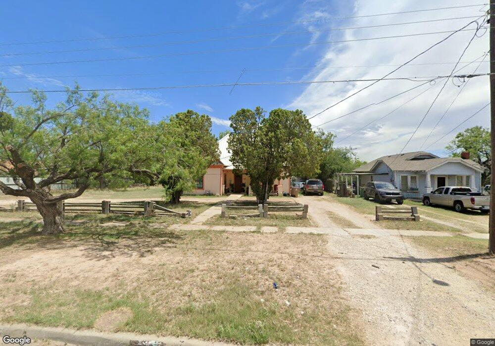 536 Baker St, San Angelo, TX 76903 - photo 1