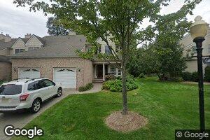 70 Carriage Ct, Allendale, NJ 07401