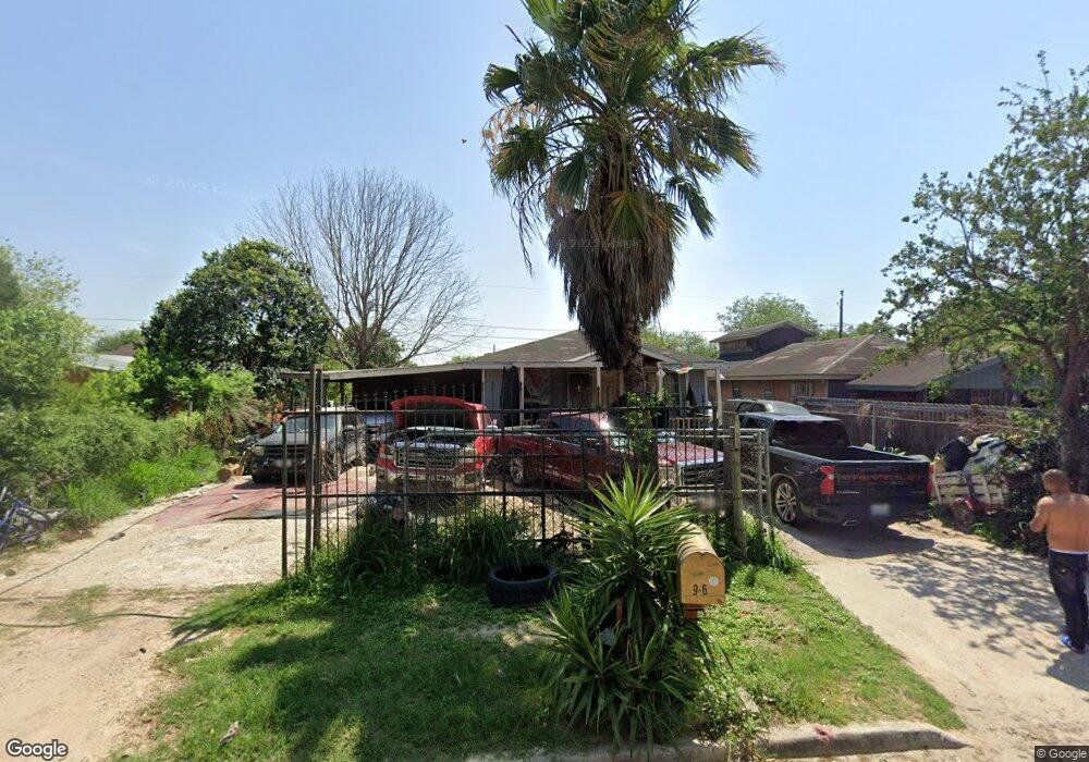 105 San Vicente Dr, Alamo, TX 78516 - photo 1