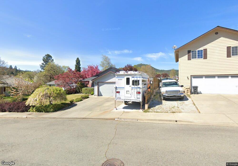 558 NW Buddy Ln, Grants Pass, OR 97526 - photo 1