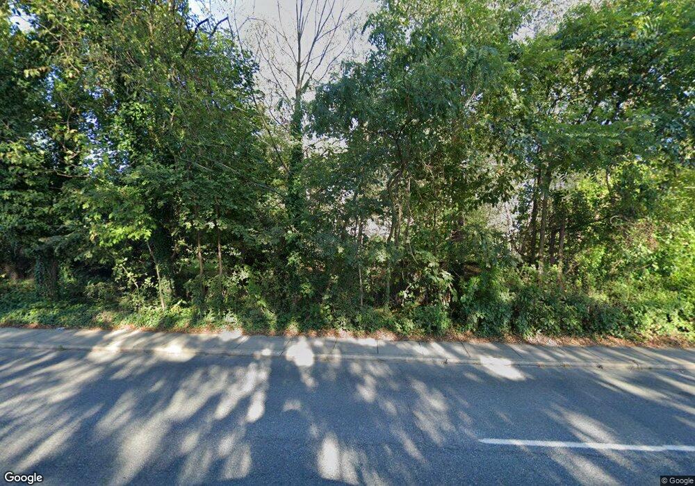 5901 N Charles St, Baltimore, MD 21210 - photo 1