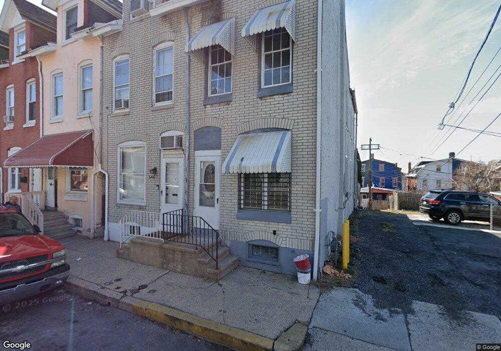 546 Locust St, Reading, PA 19604 - photo 1