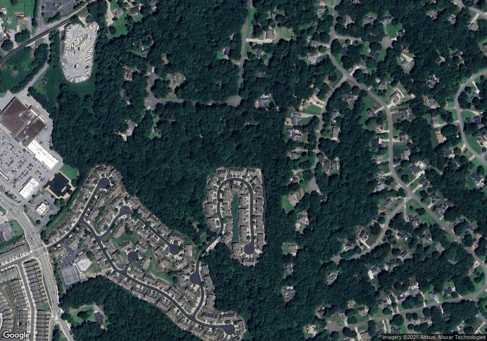 565 Fox Creek Crossing unit 3, Woodstock, GA 30188 - photo 1