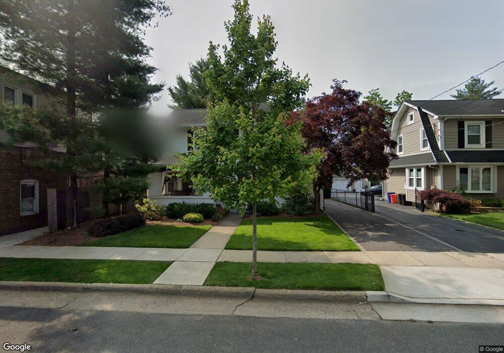 151 Linden Rd, Mineola, NY 11501 - photo 1