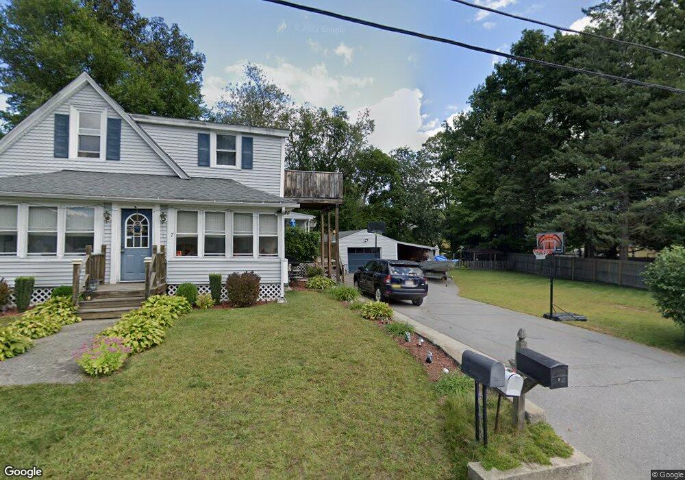 7 Lois St, Methuen, MA 01844 - photo 1