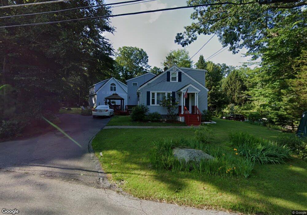 54 Hartness Rd, Sutton, MA 01590 - photo 1