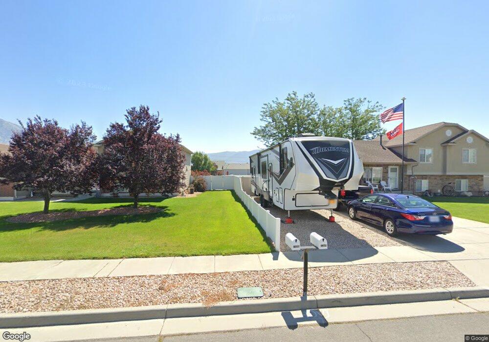 2398 3425 W unit 422, Farr West, UT 84404 - photo 1