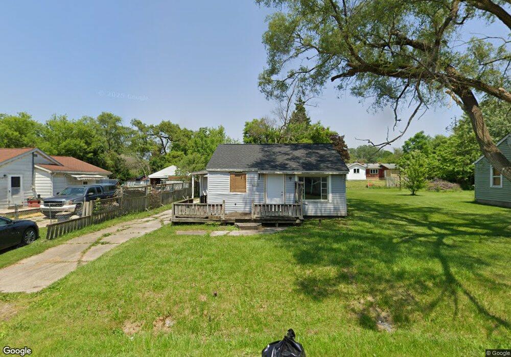 3194 Devonshire St, Flint, MI 48504 - photo 1