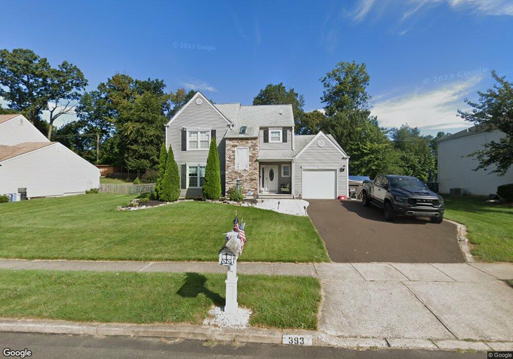 393 White Swan Way, Langhorne, PA 19047 - photo 1