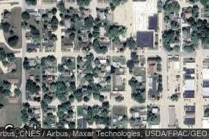 214 214 Nw 3rd St, Buffalo Center(l), IA 50424