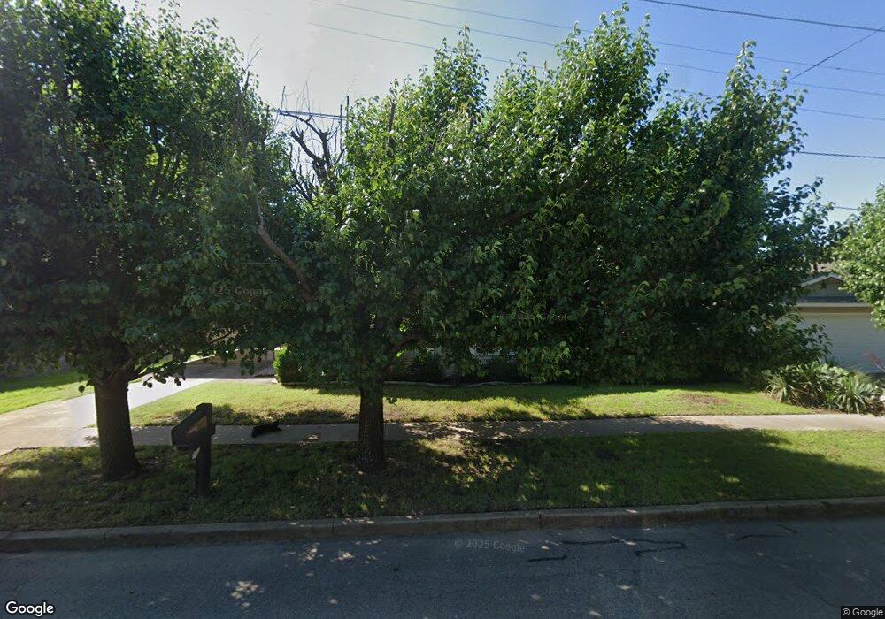 521 W Wilson St, Cleburne, TX 76033 - photo 1