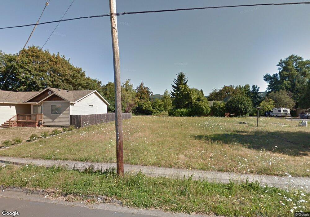 319 SW Monroe St, Sheridan, OR 97378 - photo 1