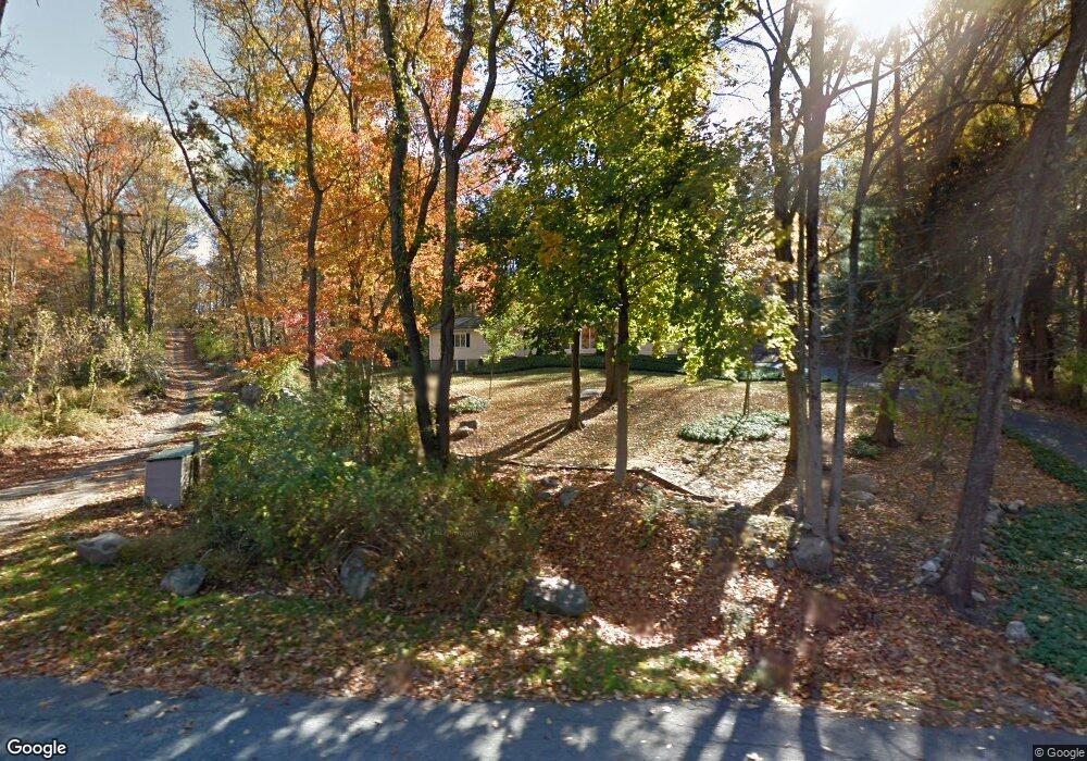 127 Park View Rd N, Pound Ridge, NY 10576 - photo 1