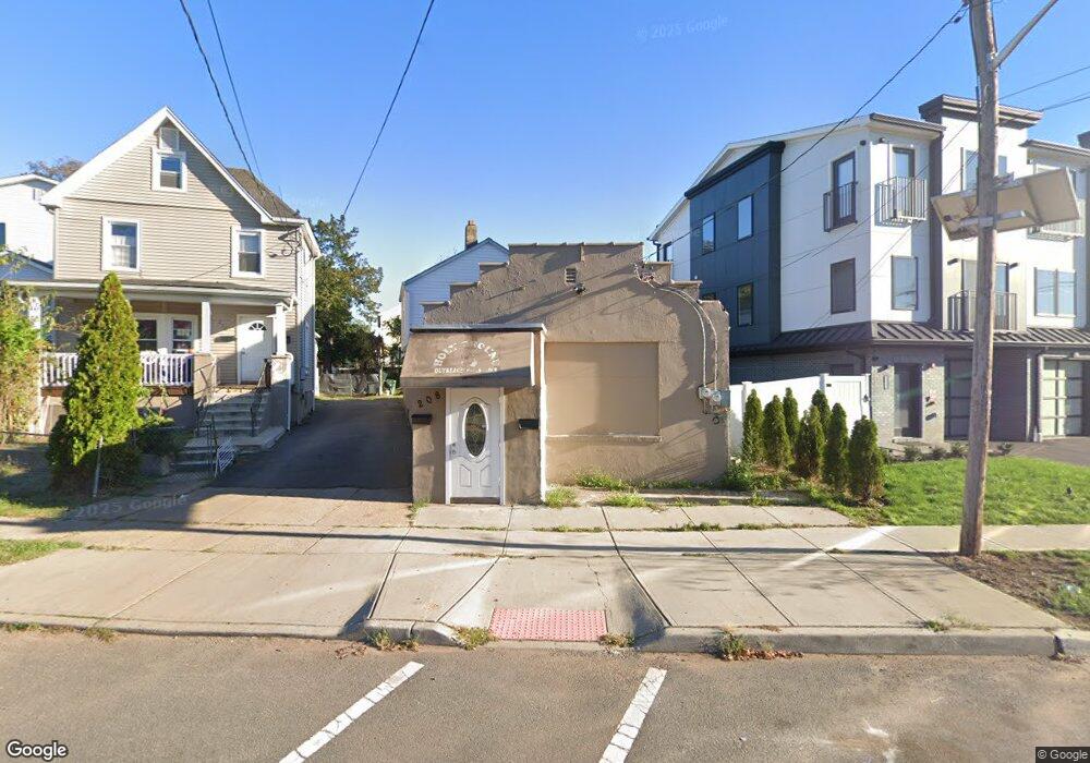 208 Muhlenberg Place unit 2, Plainfield, NJ 07060 - photo 1