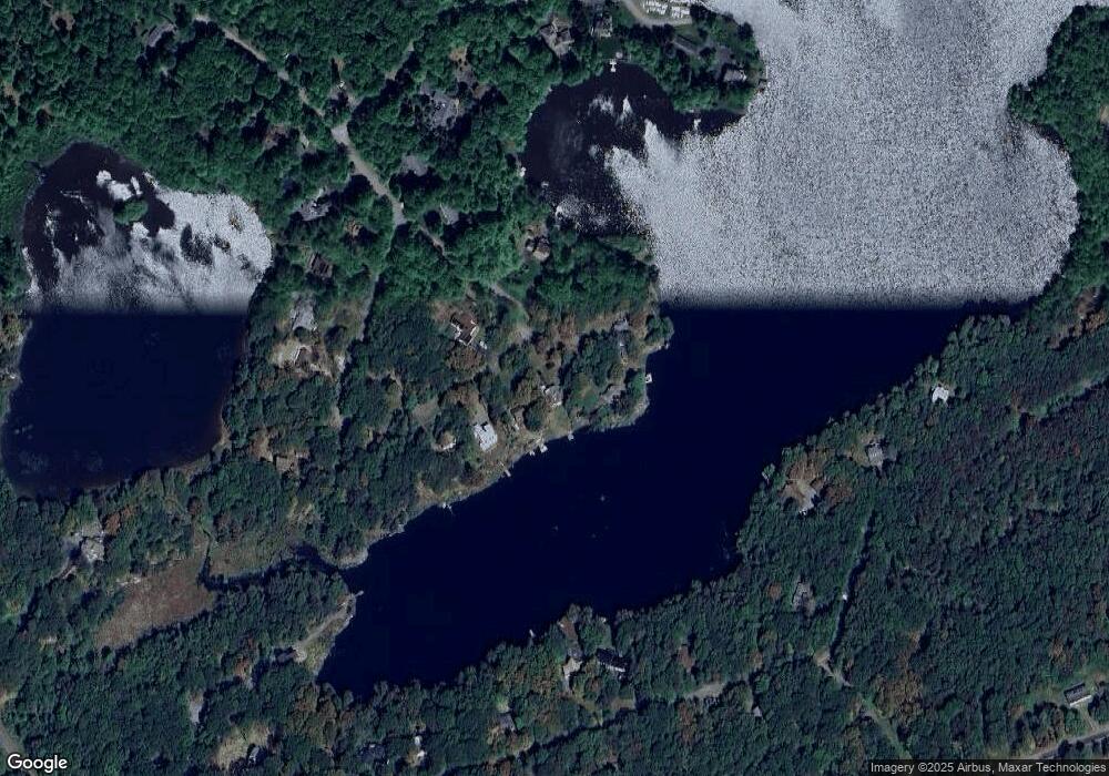 141 Cherry Point Cir, Canadensis, PA 18325 - photo 1