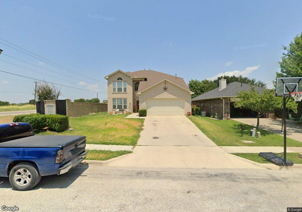 3401 Columbus St, Gainesville, TX 76240 - photo 1