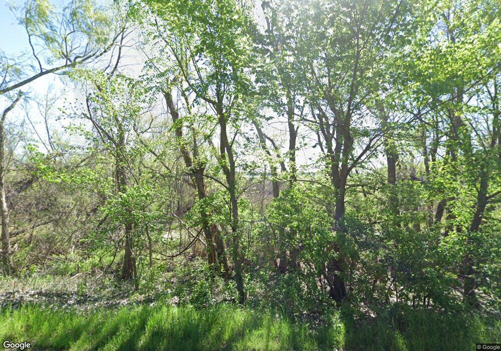 1140 W Lake Dr, Weatherford, TX 76087 - photo 1