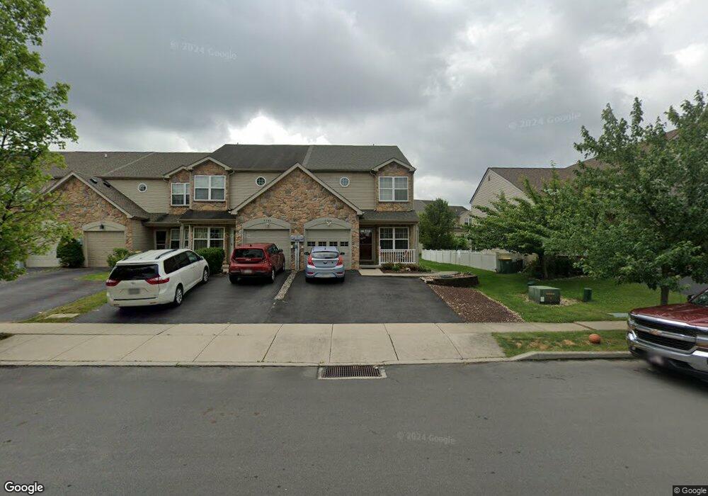 5544 Stonecroft Ln, Allentown, PA 18106 - photo 1