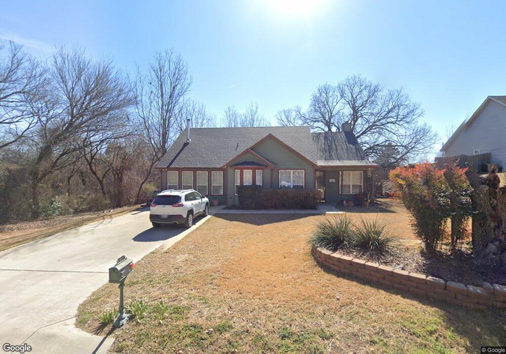 301 W Collom St, Decatur, TX 76234 - photo 1