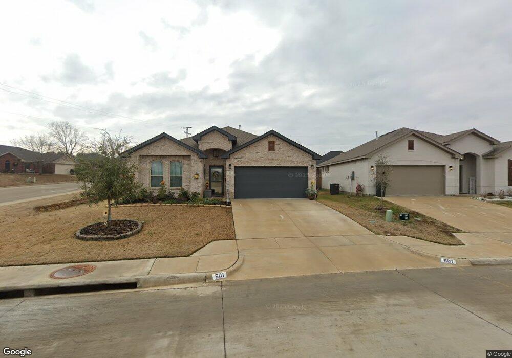 502 Crow Ave, Weatherford, TX 76085 - photo 1