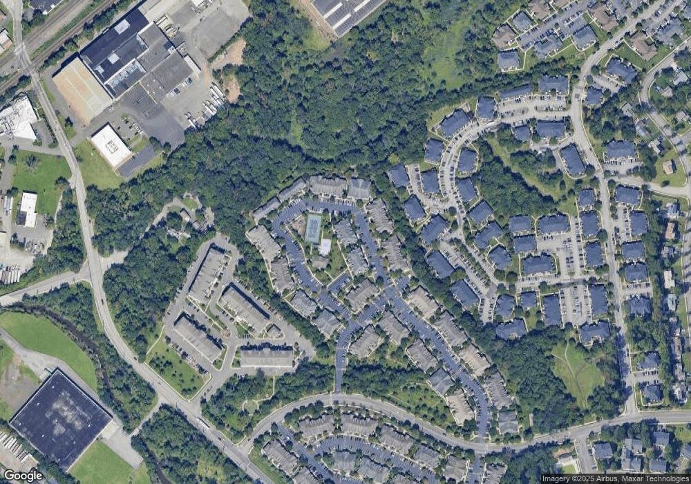 113 Forest Drive(birch Glen) unit 113, Piscataway, NJ 08854 - photo 1