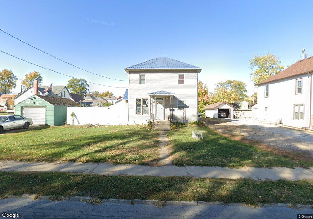 510 N 4th Ave E, Newton, IA 50208 - photo 1