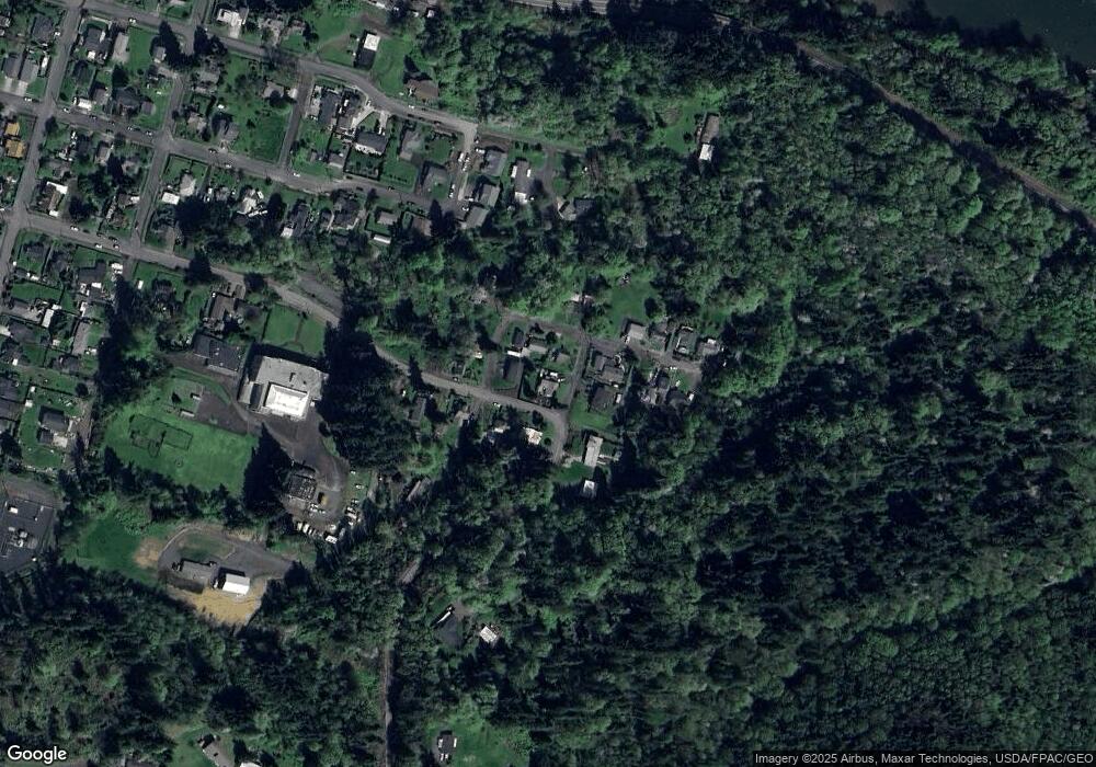 512 E 10th St, Rainier, OR 97048 - photo 1