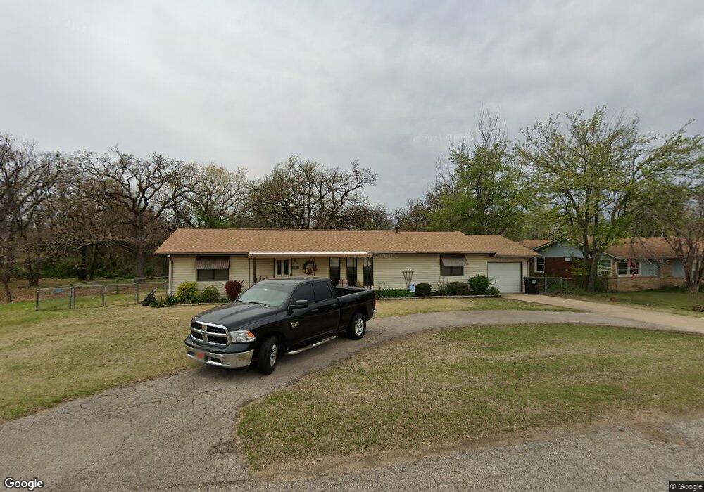 335 S Main St, McLoud, OK 74851 - photo 1