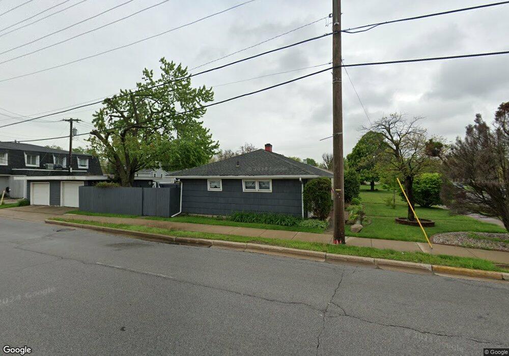 847 E Woodside Dr, Griffith, IN 46319 - photo 1