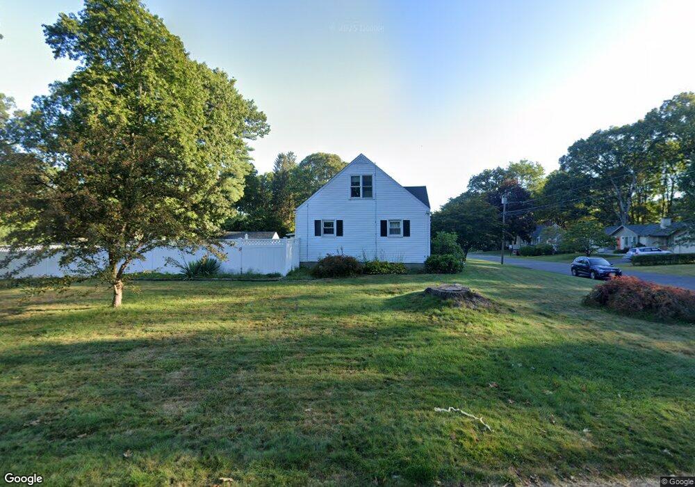 82 Carriage House, Enfield, CT 06082 - photo 1