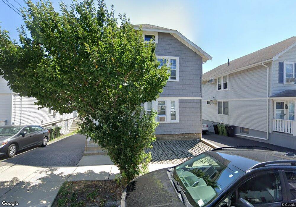 20 Oakland St, Watertown, MA 02472 - photo 1