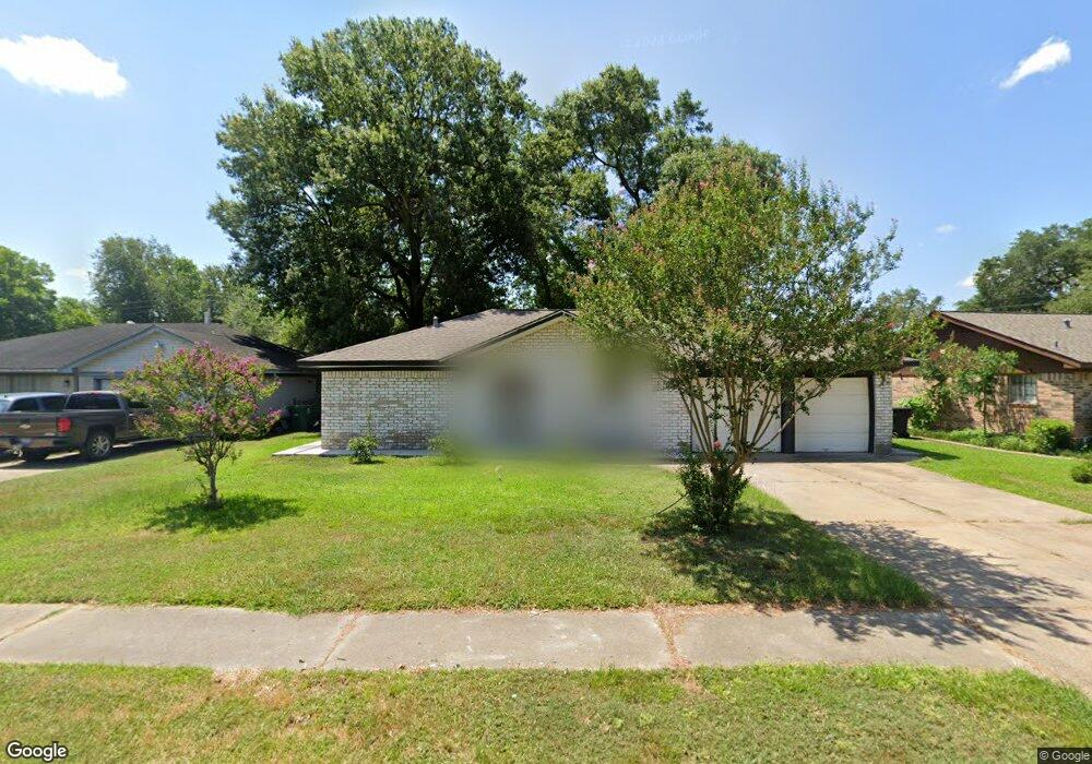 1211 Rainy River Dr, Houston, TX 77088 - photo 1