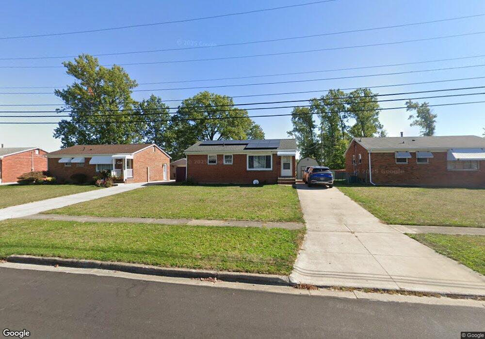 4507 Andover Ave, Lorain, OH 44055 - photo 1