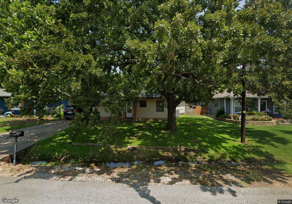 103 Pearce Dr, Pottsboro, TX 75076 - photo 1