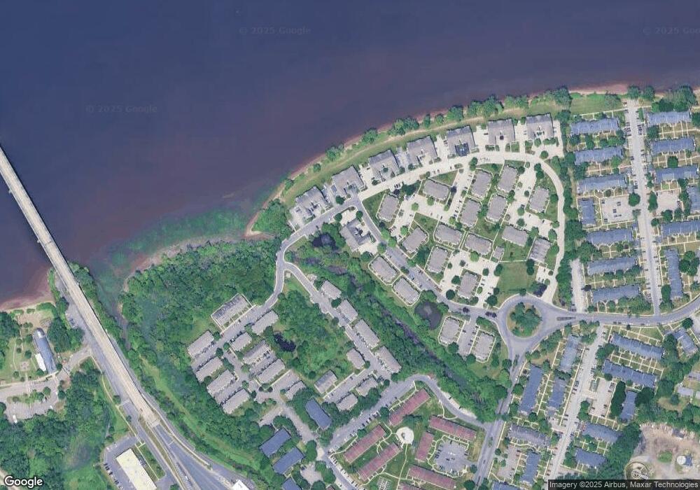 1511 Lakeside Dr unit 1511, Palmyra, NJ 08065 - photo 1