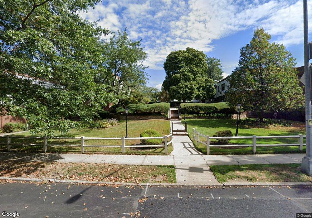 6975 Park Dr E unit G031, Flushing, NY 11367 - photo 1