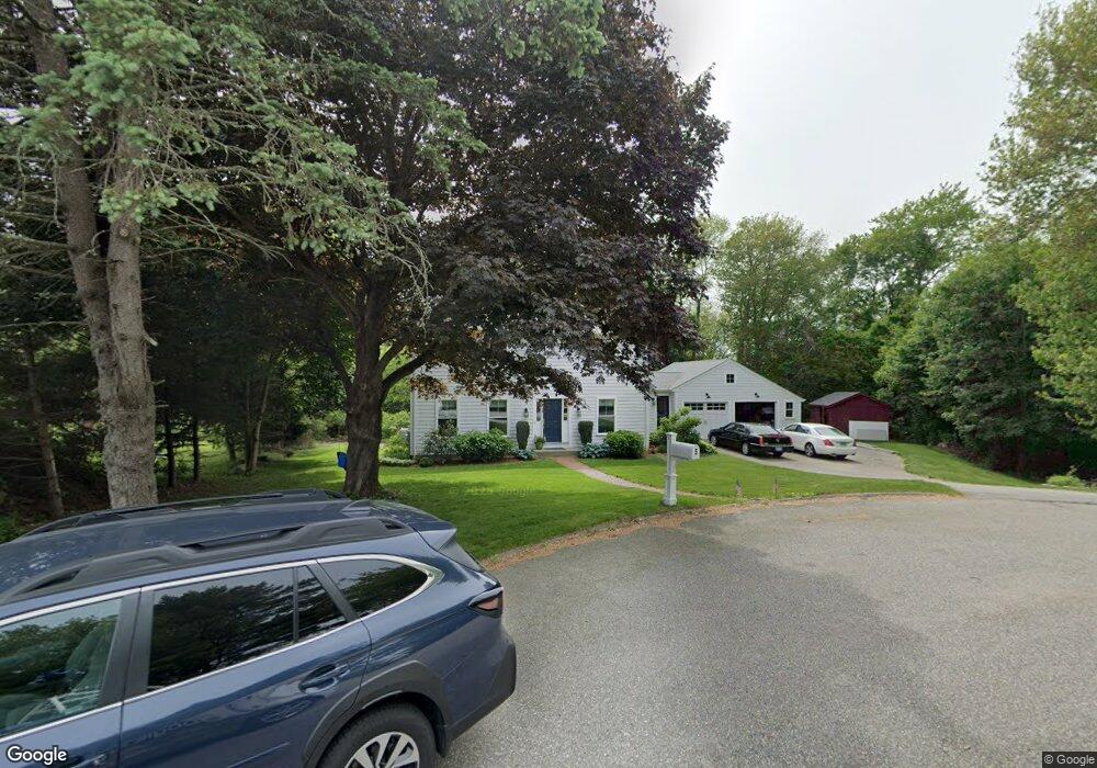 5 Starr Ct, Pawcatuck, CT 06379 - photo 1