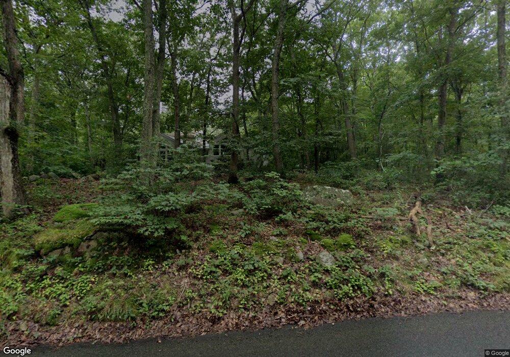 460 Peddlers Rd, Guilford, CT 06437 - photo 1