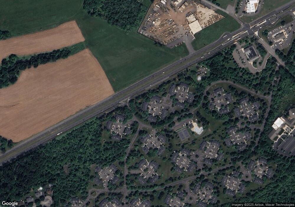 75 Junco Ct unit 75, Three Bridges, NJ 08887 - photo 1